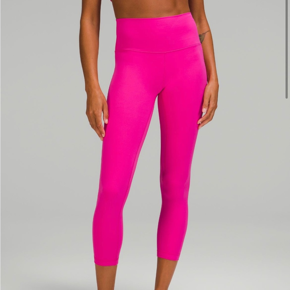 Lululemon high rise 25” align leggings. Size 6.